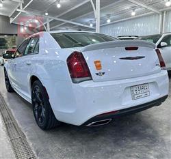 کرایسلەر 300